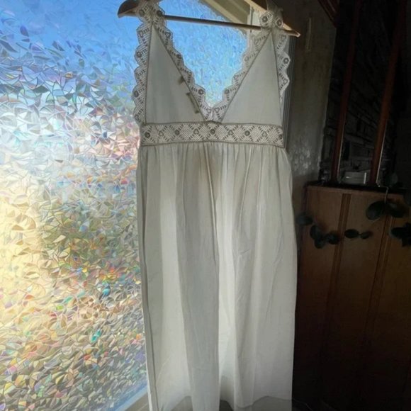 Doen Slate Nightgown in Powder - NWT. M. - Picture 3 of 4